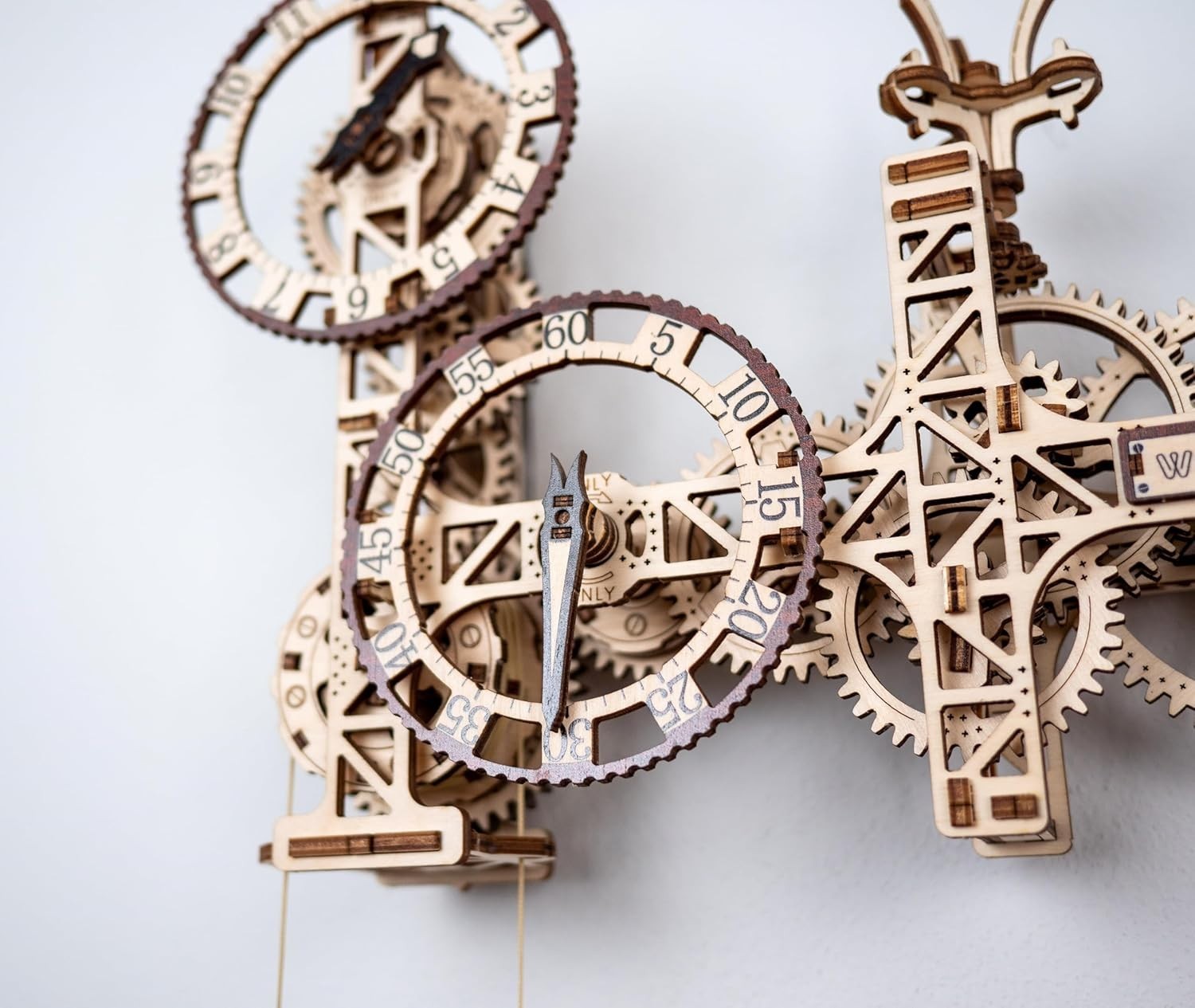 3D Wooden Steampunk Wall Clock Puzzle DIY Mechanical Gear Kit 257PCS
