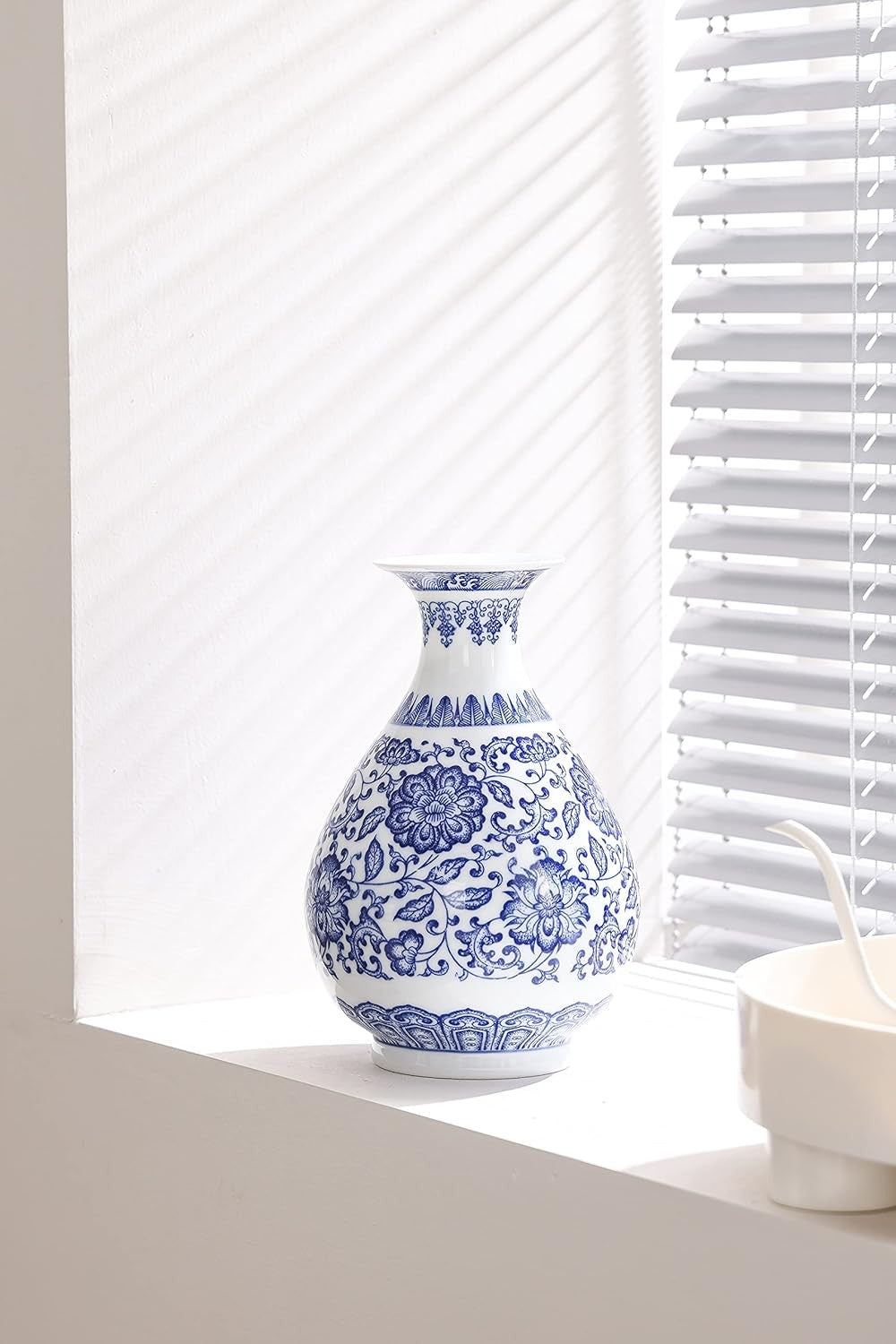 Blue White Chinoiserie Ceramic Vase 8in Glossy Floral Table Centerpiece