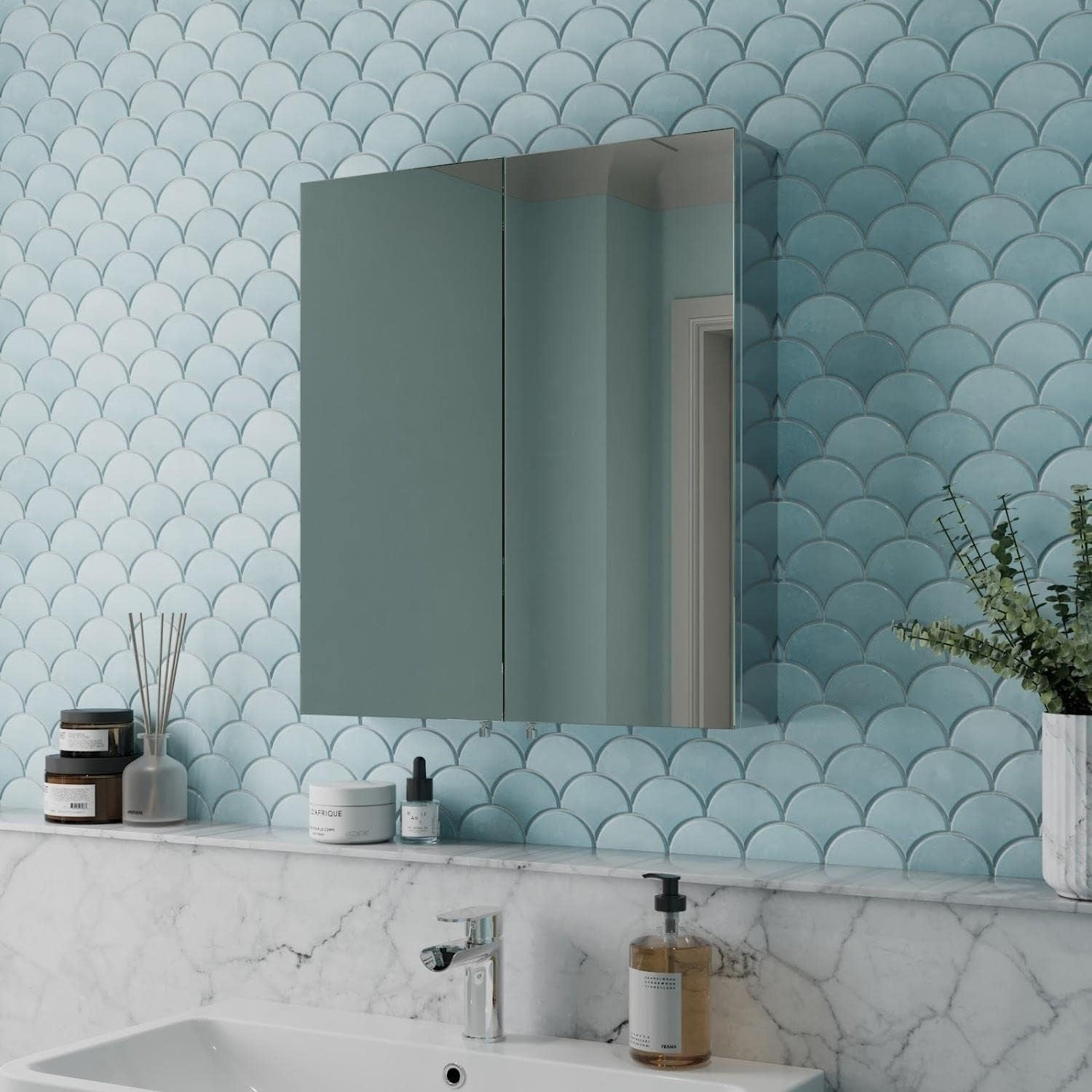 Stainless Steel Bathroom Mirror Cabinet – 600x670mm Wall Unit Storage