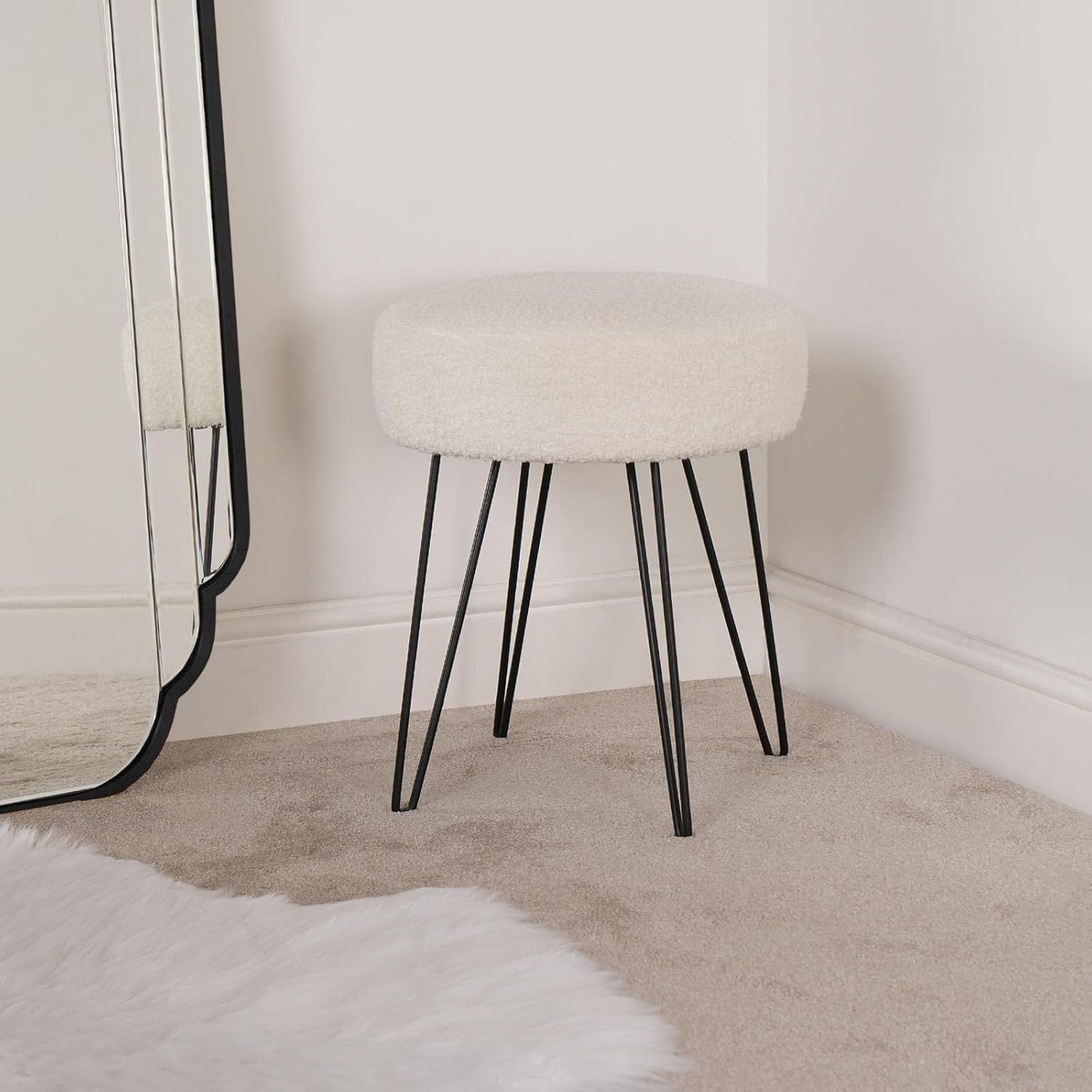 White Teddy Bouclé Round Stool Modern Padded Footrest Hairpin Leg Seat
