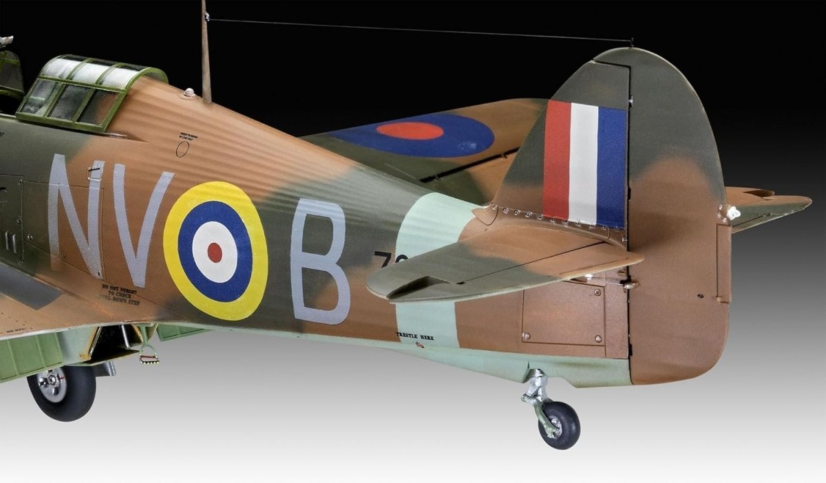 1:32 Scale Hawker Hurricane Model Kit WWII Aircraft Plastic 150pcs - Kwikley
