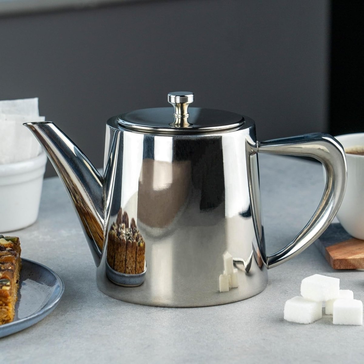 1360ml Stainless Steel Teapot 7 Cup Mirror Finish Non Drip Tea Pot - Kwikley