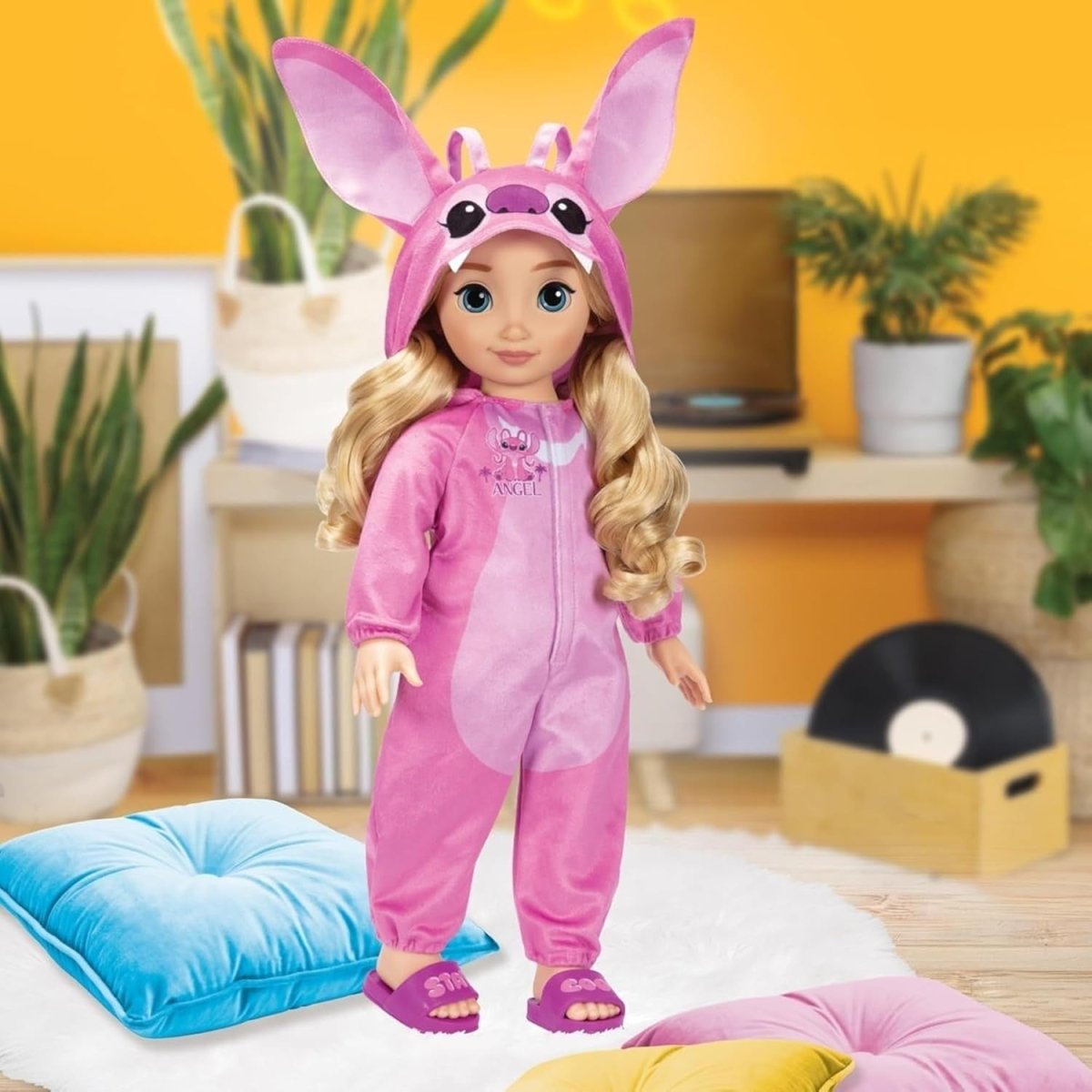 18 Inch Sleepover Fashion Doll Soft Body Poseable w Accessories - Kwikley