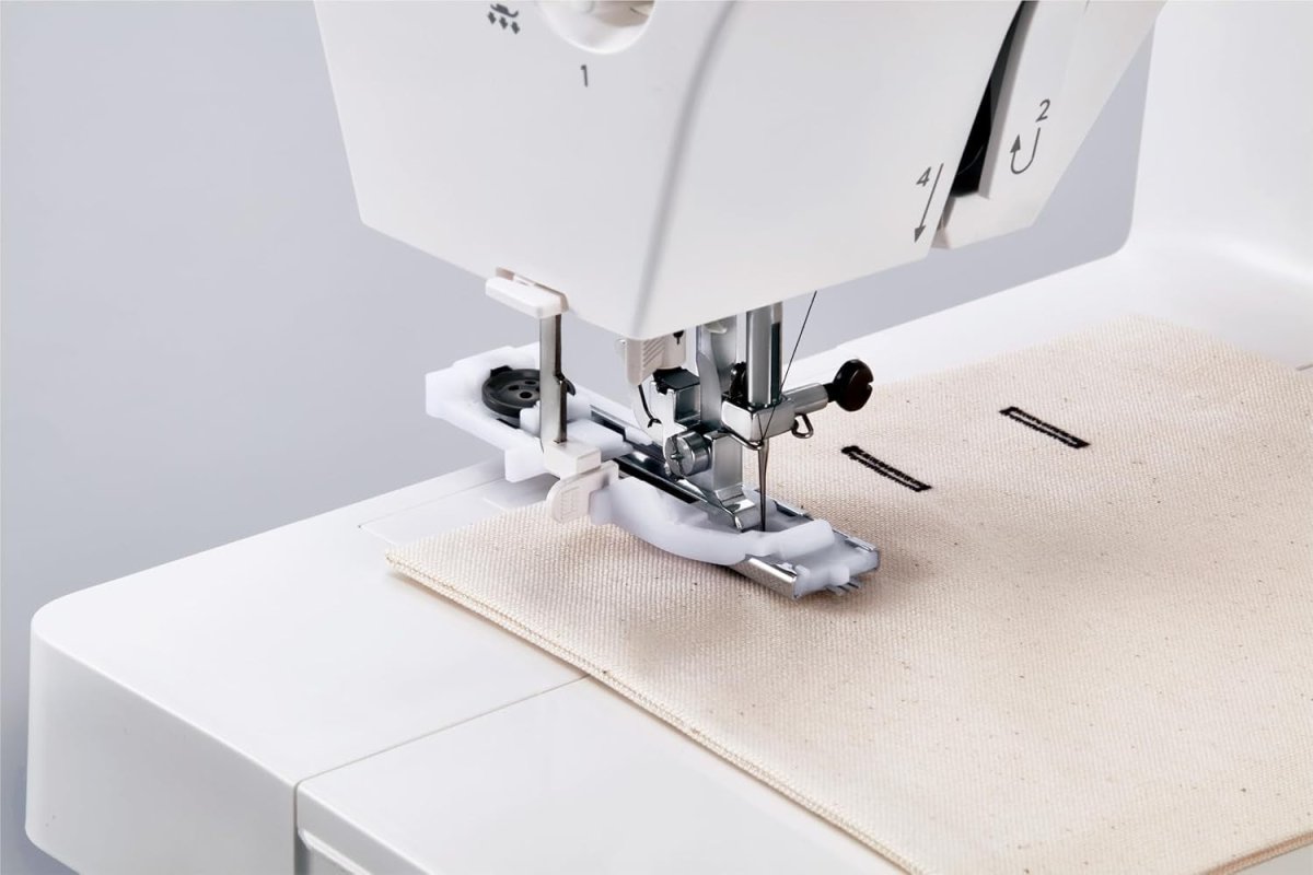 22 Stitch Sewing Machine Free Arm One Step Buttonhole Red Electric - Kwikley