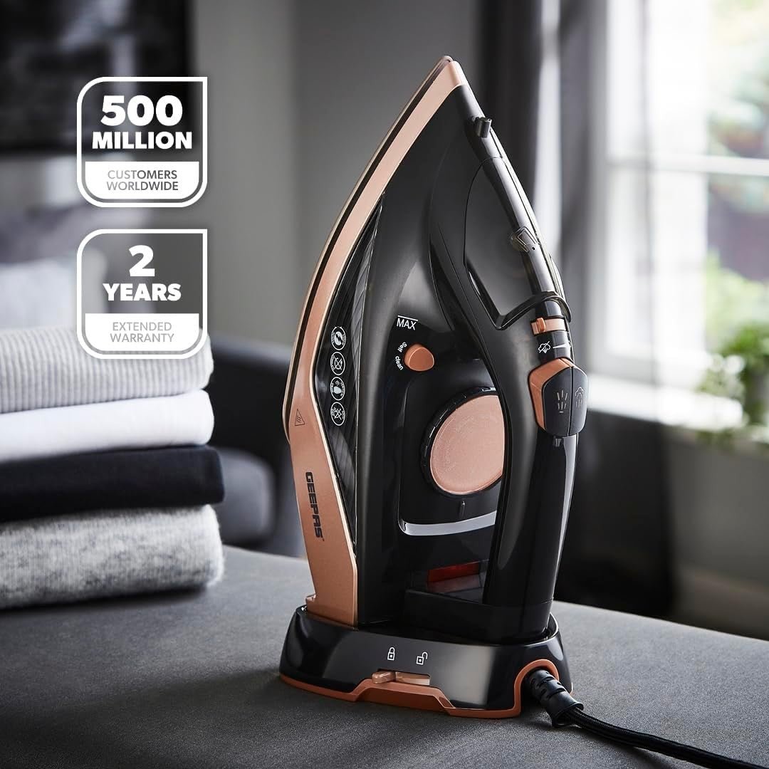 2200W Steam Iron Ceramic Soleplate 300ml Tank Fast Heat - Kwikley