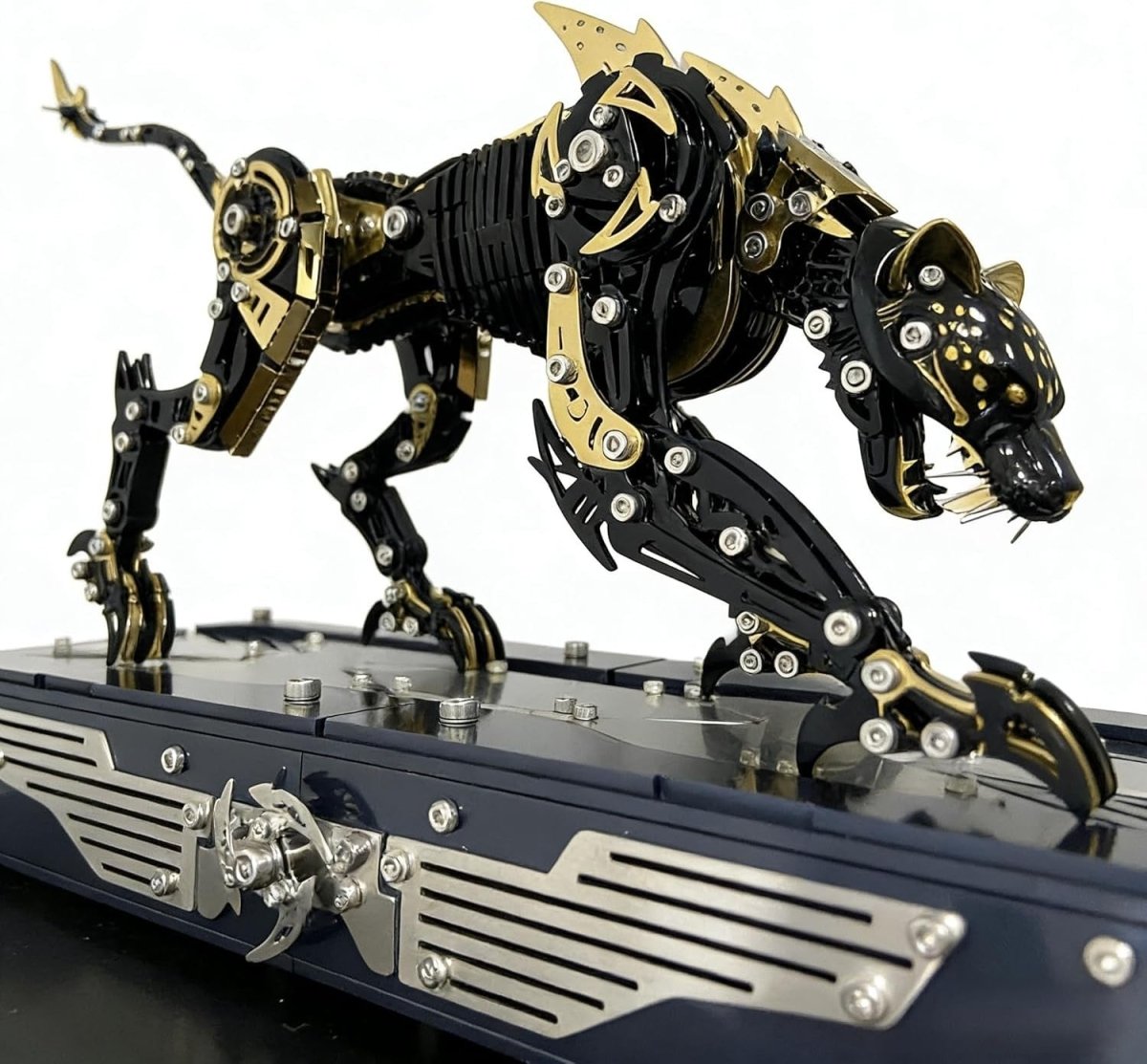 3D Metal Cheetah Puzzle Kit 600PCS Black Gold Steampunk Model - Kwikley