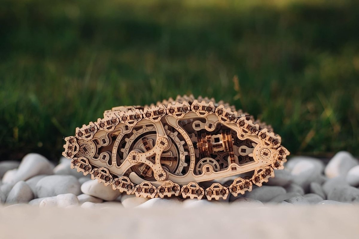 3D Wooden Steam Tank Puzzle Mechanical Model Kit Spring Powered 381PCS - Kwikley
