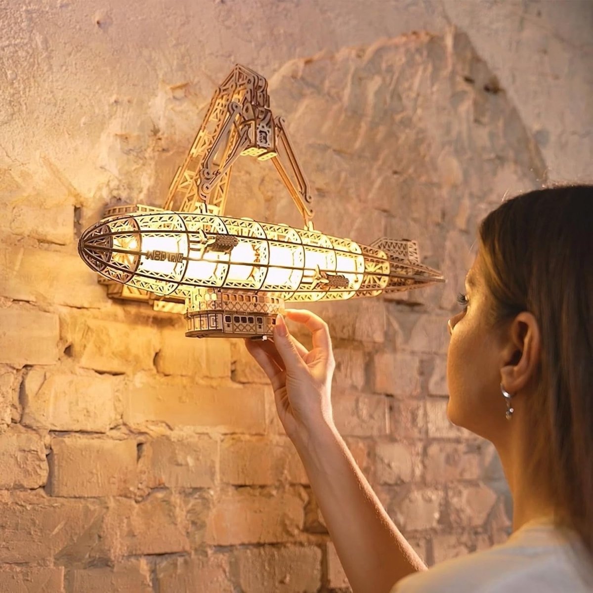3D Wooden Zeppelin Puzzle LED Airship Model Kit DIY Lamp 487PCS Adult - Kwikley