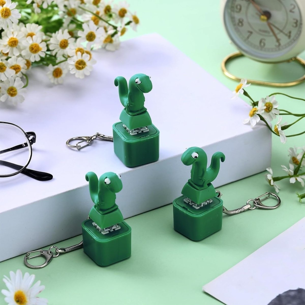 3pcs Lizard Sound Fidget Keychain LED Clicker Stress Relief Toy - Kwikley