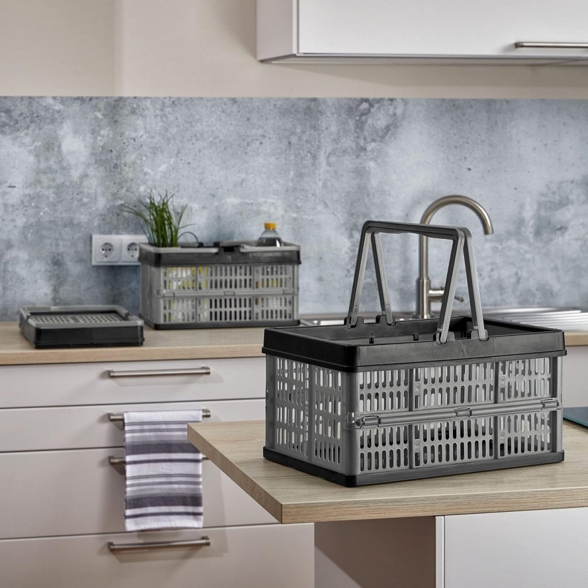 3x 16L Collapsible Storage Crates 39x26x21cm Grey - Kwikley