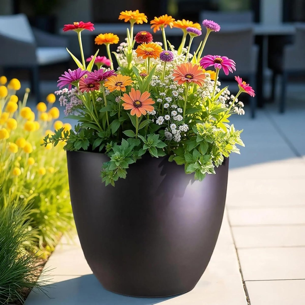 40cm Egg Planter Black Stone Effect Plant Pot 45L Garden - Kwikley
