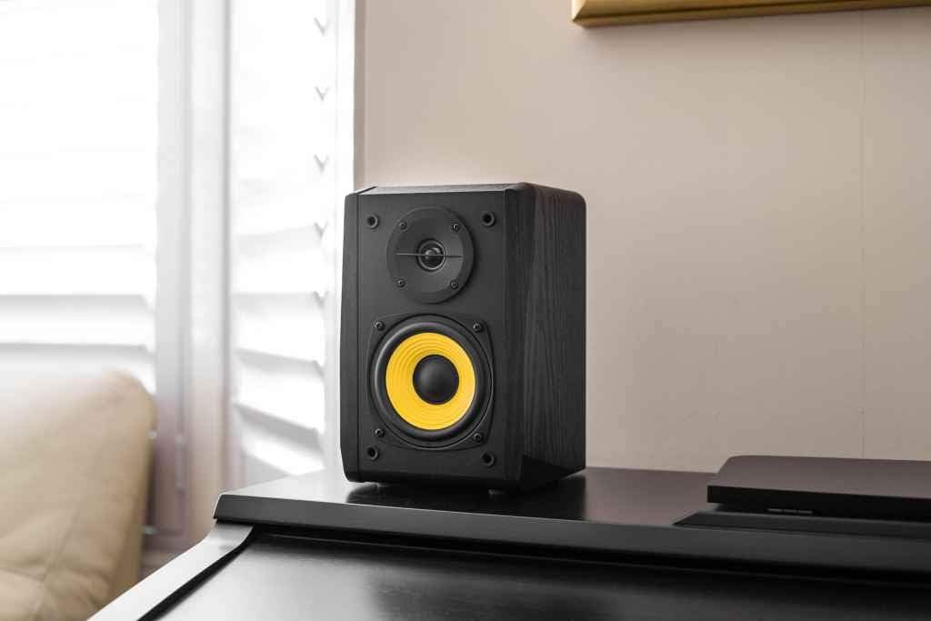 Bluetooth Turntable With Active Speakers Exclusive Audio Set