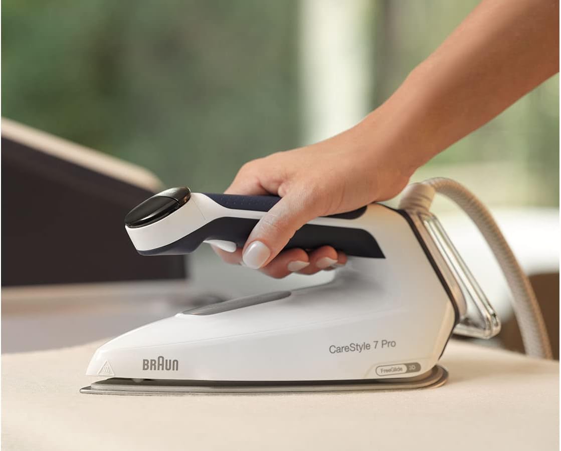 Steam Generator Iron 2700W 2L Tank FreeGlide Soleplate Vertical Steam