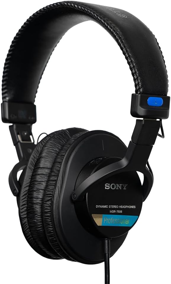 Closed Back Studio Monitor Headphones Wired 40mm Drivers