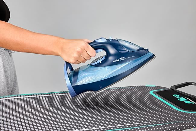 3000W Steam Iron Nano Ceramic Soleplate Anti Drip High Power