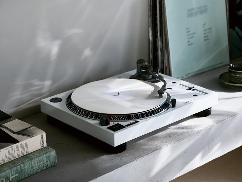 Bluetooth USB Direct Drive Turntable White 3 Speed Vinyl Player