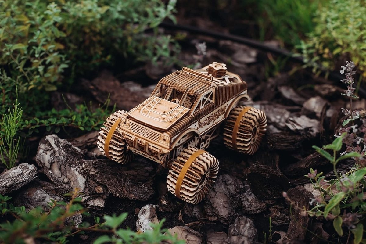 556pc Monster Truck 3D Wooden Puzzle Mechanical DIY Model Kit Build - Kwikley