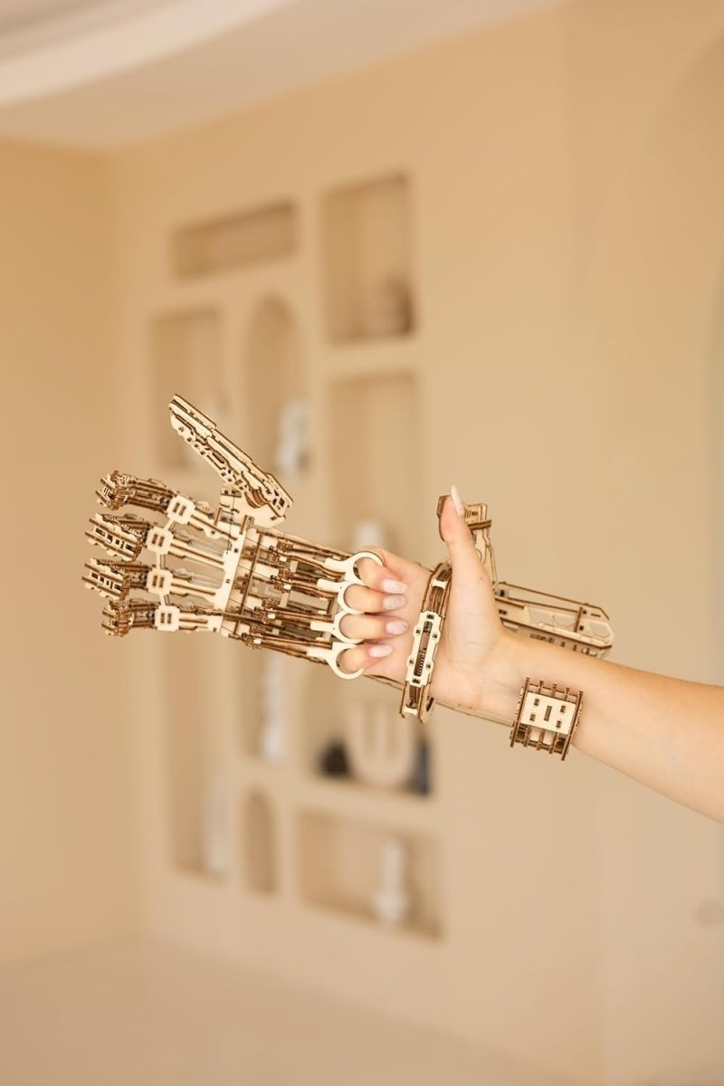 586pc Robotic Hand 3D Wooden Puzzle Mechanical DIY Engineering Model - Kwikley
