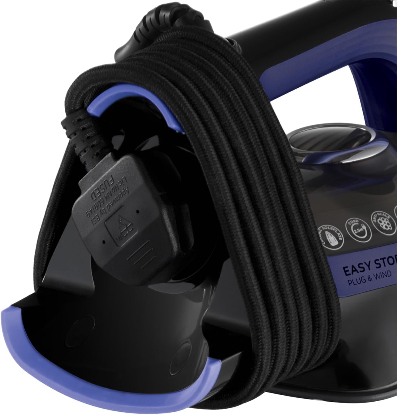 2400W Steam Iron 200g Steam Boost Ceramic Soleplate One Temp