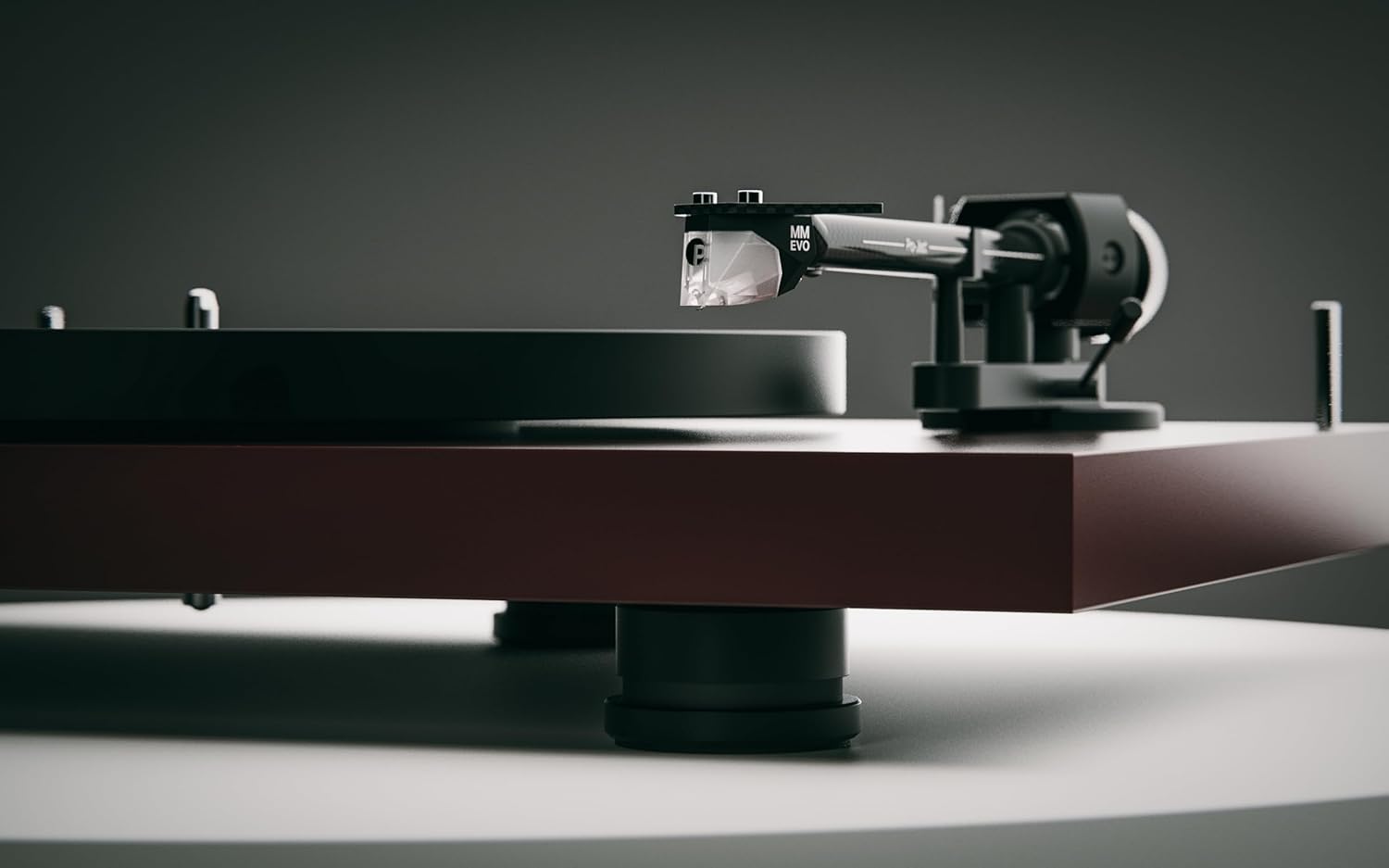 Walnut Audiophile Turntable With Carbon Fiber Tonearm