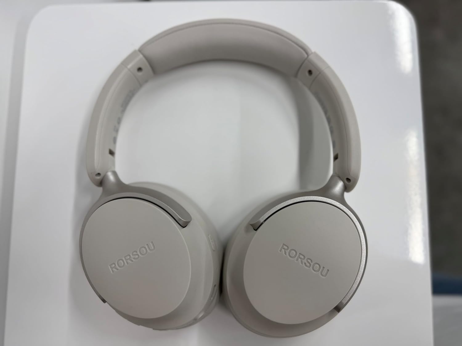 Bluetooth Over Ear Headphones Deep Bass 50H Playtime 6 EQ Foldable