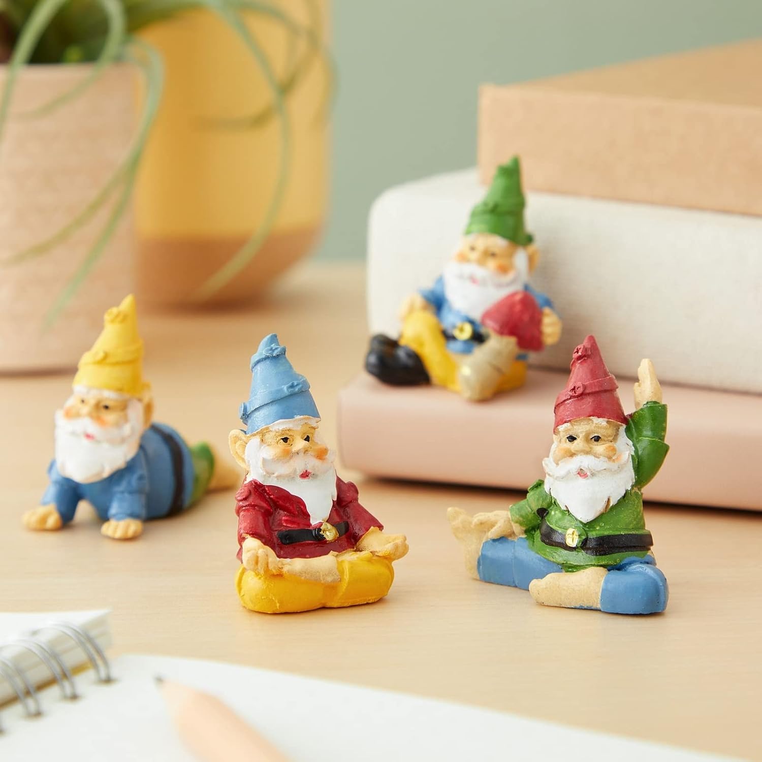 4Pcs Mini Yoga Garden Gnomes Resin Fairy Pot Decor Set