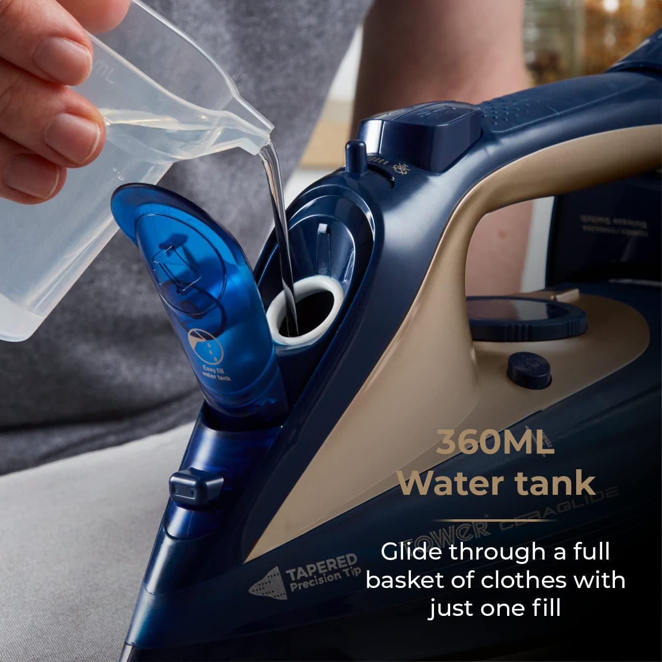 Cordless Steam Iron 2400W Ceramic Soleplate Variable Steam Auto Reheat