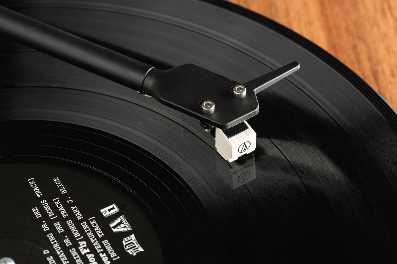 Bluetooth Turntable with Built In Preamp Black HiFi