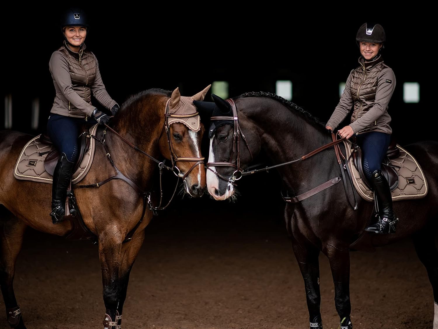 Champagne Full Jump Saddle Pad with Gloss Finish