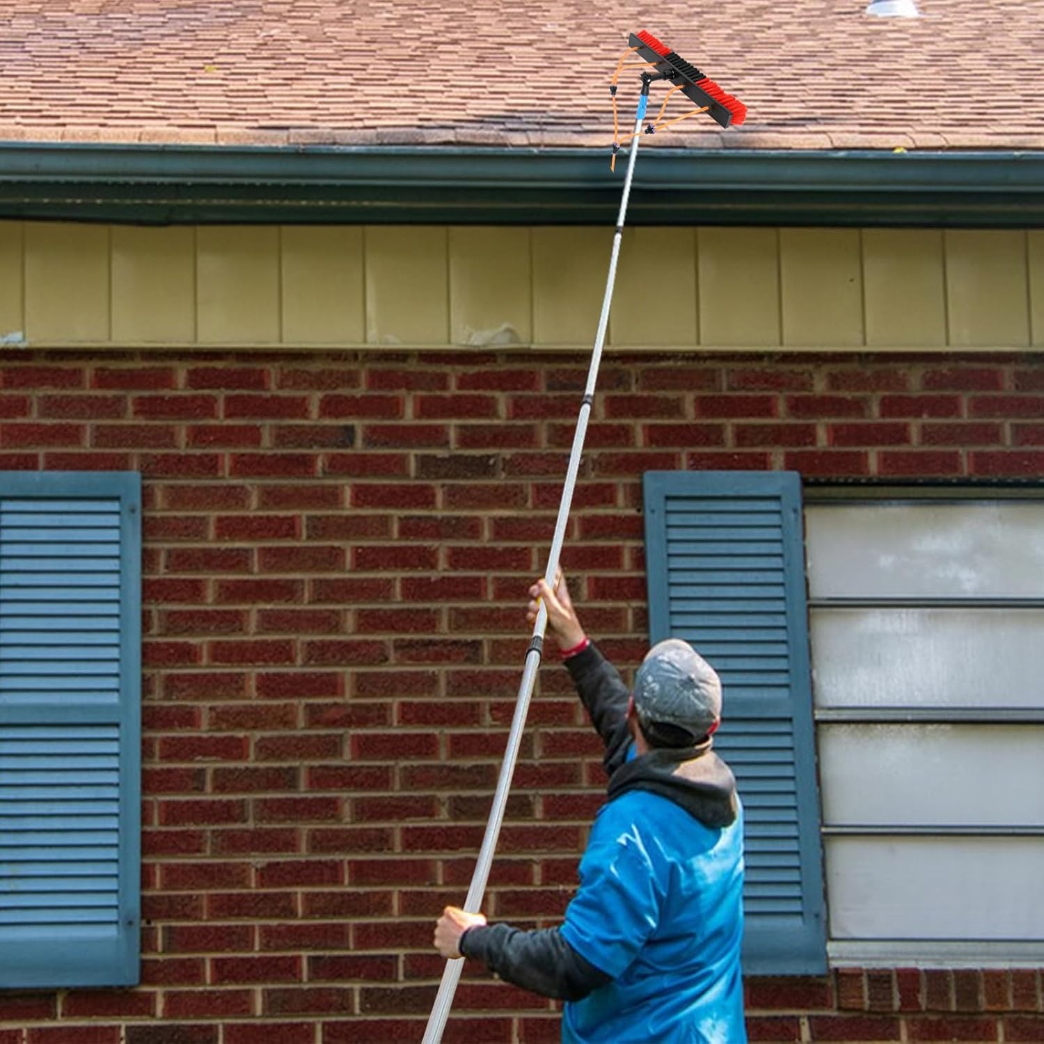 Solar Panel Cleaning Brush 5 to 10M Telescopic Water Fed Pole