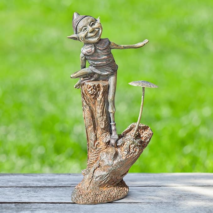 Fairy Garden Elf Statue Mushroom Resin Outdoor Patio Decor Ornament