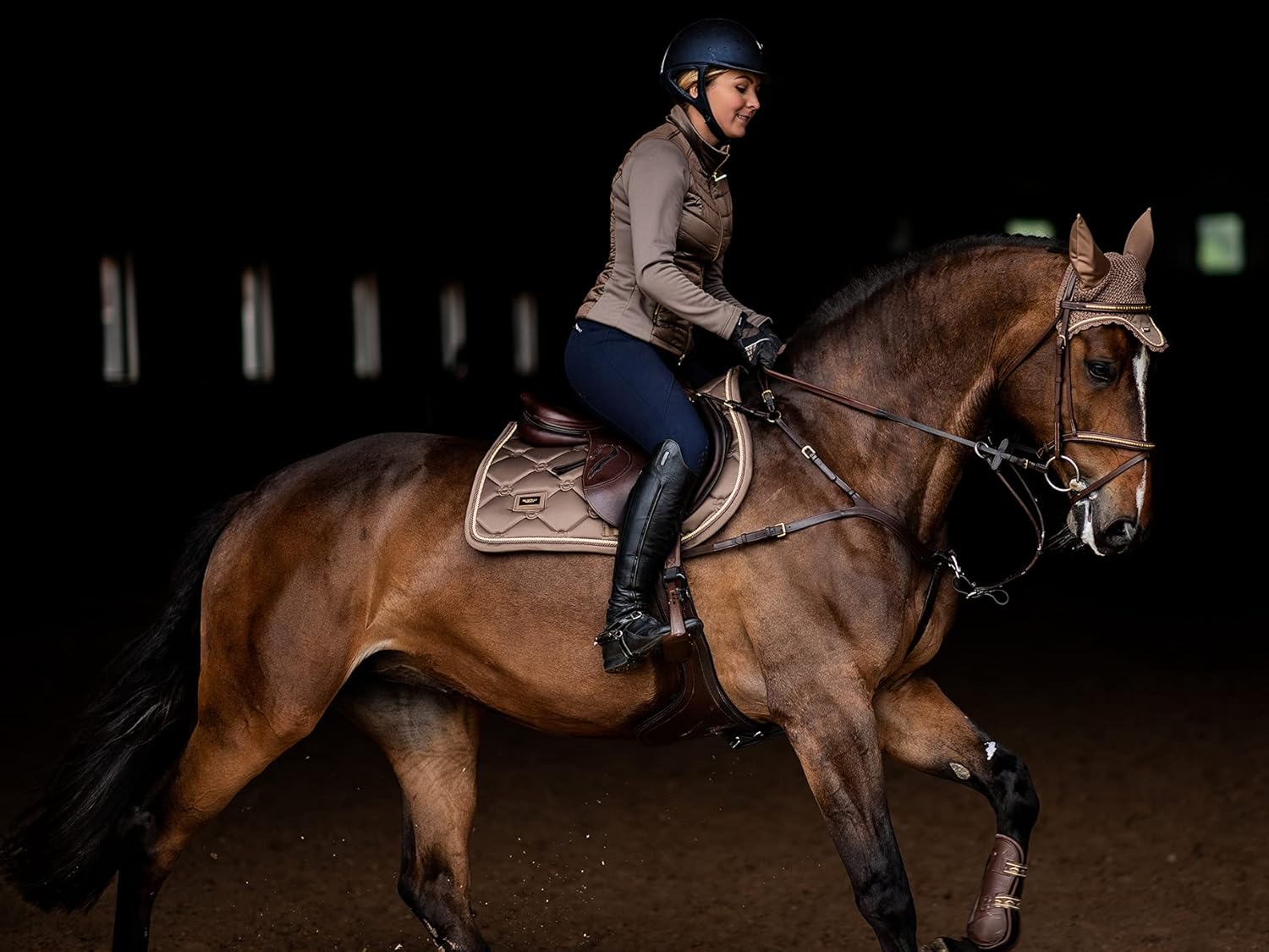 Champagne Full Jump Saddle Pad with Gloss Finish