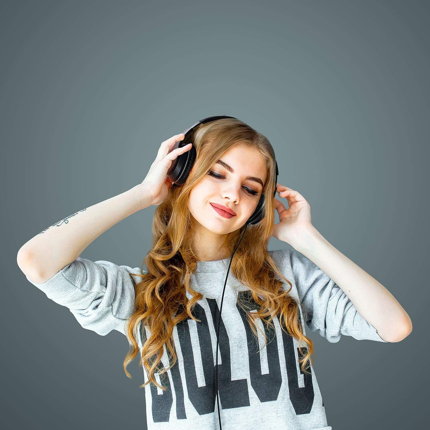 Wired Over Ear Headphones With Mic Stereo Bass 3.5mm Black