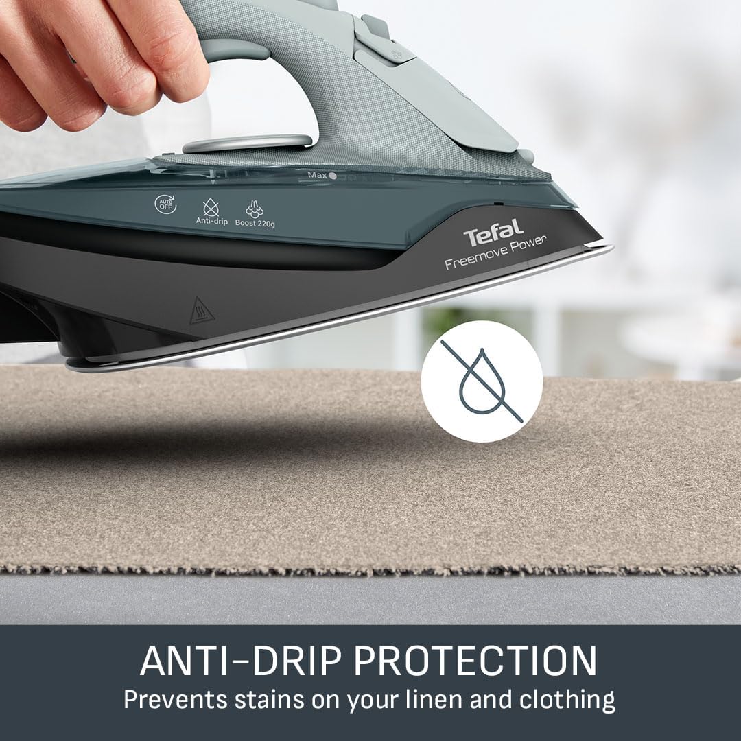 Cordless Steam Iron 2600W 220g Steam Boost Ceramic Soleplate Auto Off
