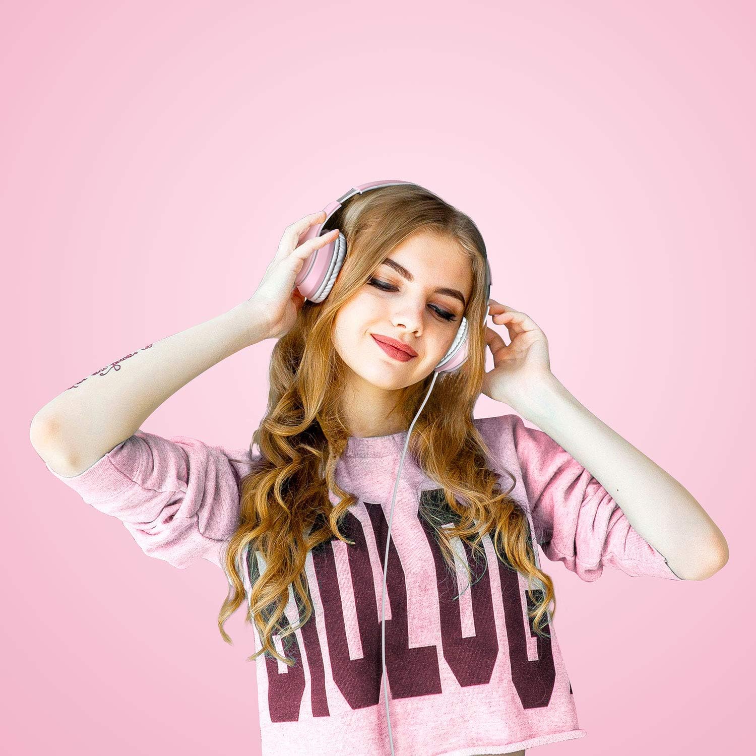 Wired Over Ear Headphones With Mic Stereo Bass 3.5mm Pink