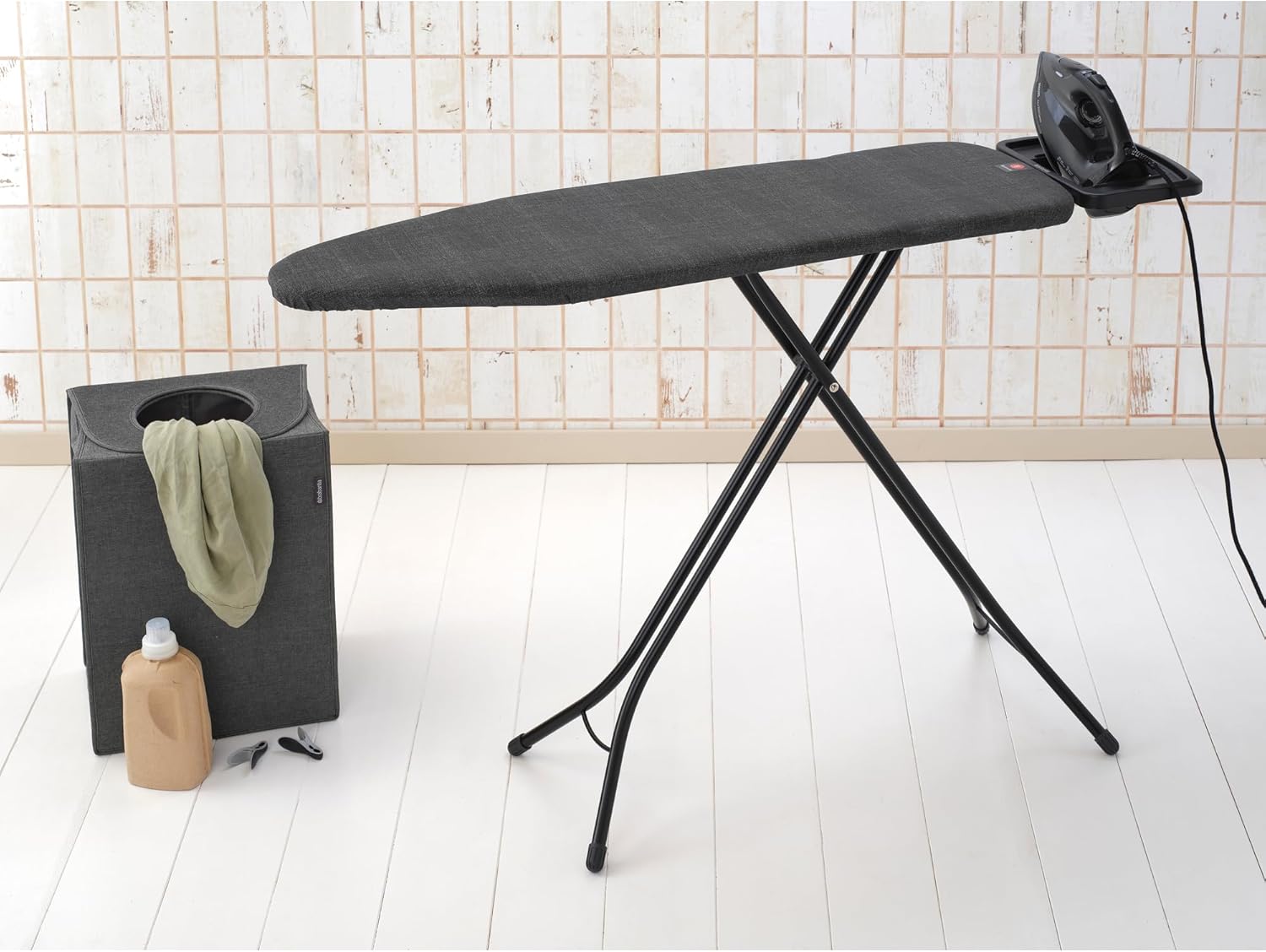 Large Ironing Board 124x38cm Adjustable Height Stable Frame Iron Rest