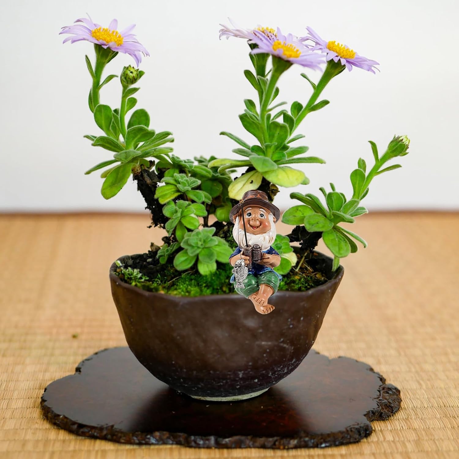 Fishing Garden Gnome Resin Outdoor Pond Lawn Decor Statue