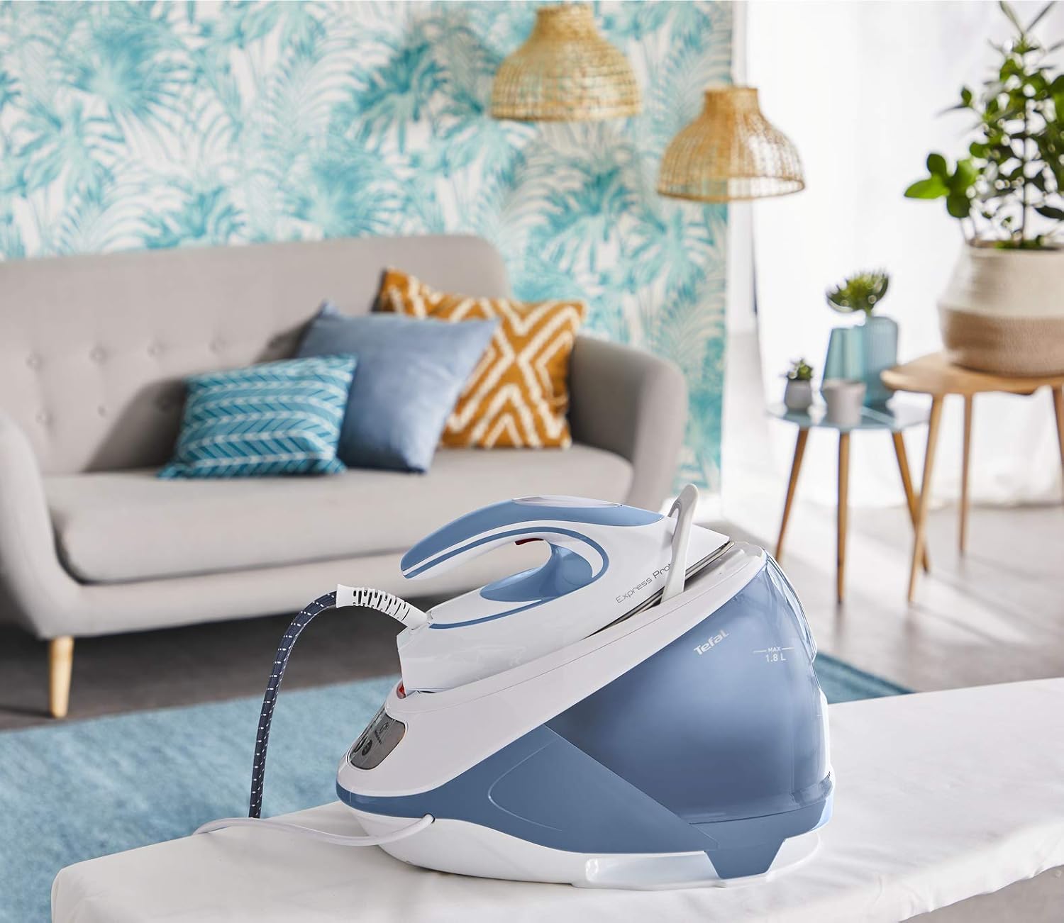 Steam Generator Iron 2800W 7.5 Bar Pressure 520g Steam Boost