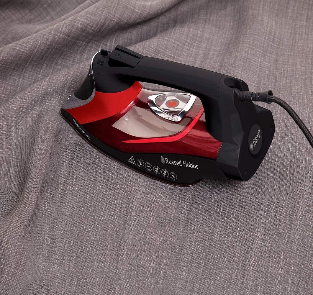 2600W Steam Iron One Temperature Ceramic Soleplate 210g Steam Boost