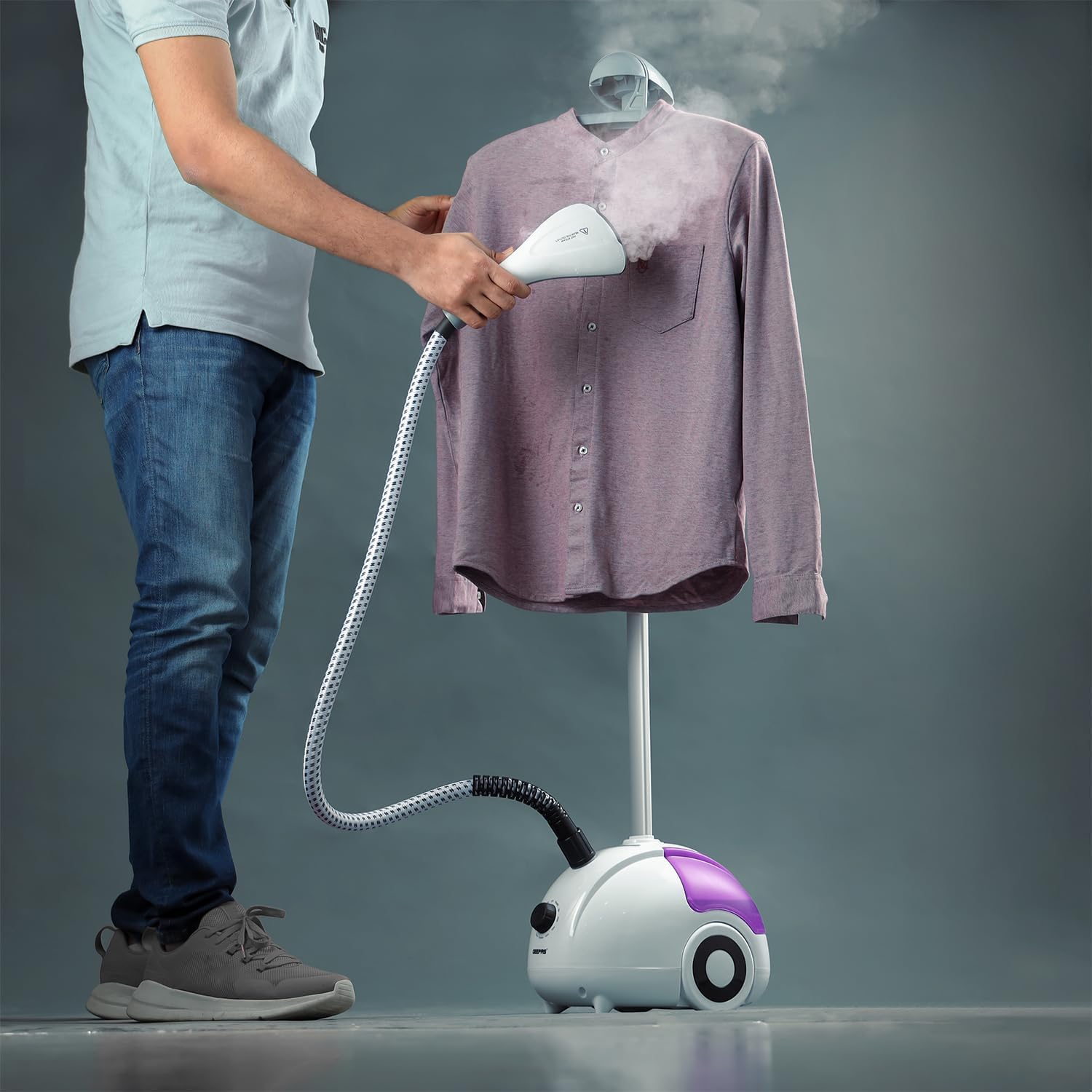 2000W Upright Garment Steamer 1.8L Tank 11 Modes 50 Min Steam