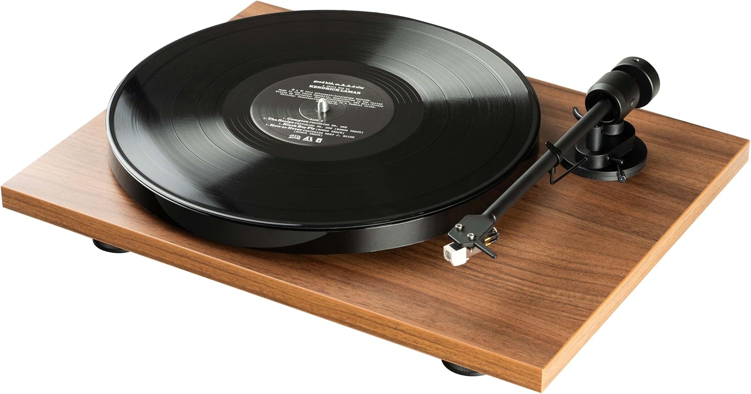 Plug And Play Turntable with Phono Preamp Walnut