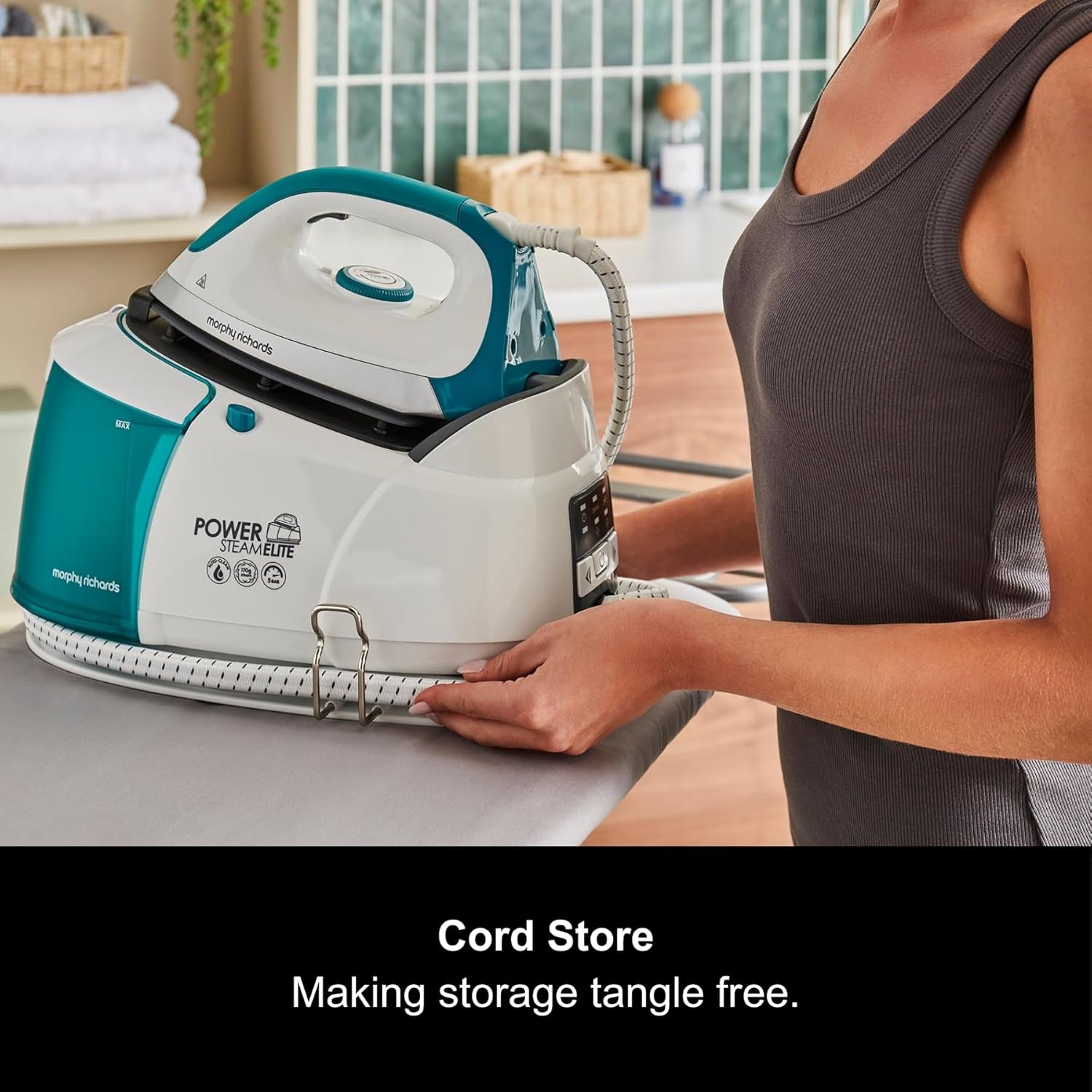 Steam Generator Iron 4.5 Bar Ceramic Soleplate 1.35L Tank