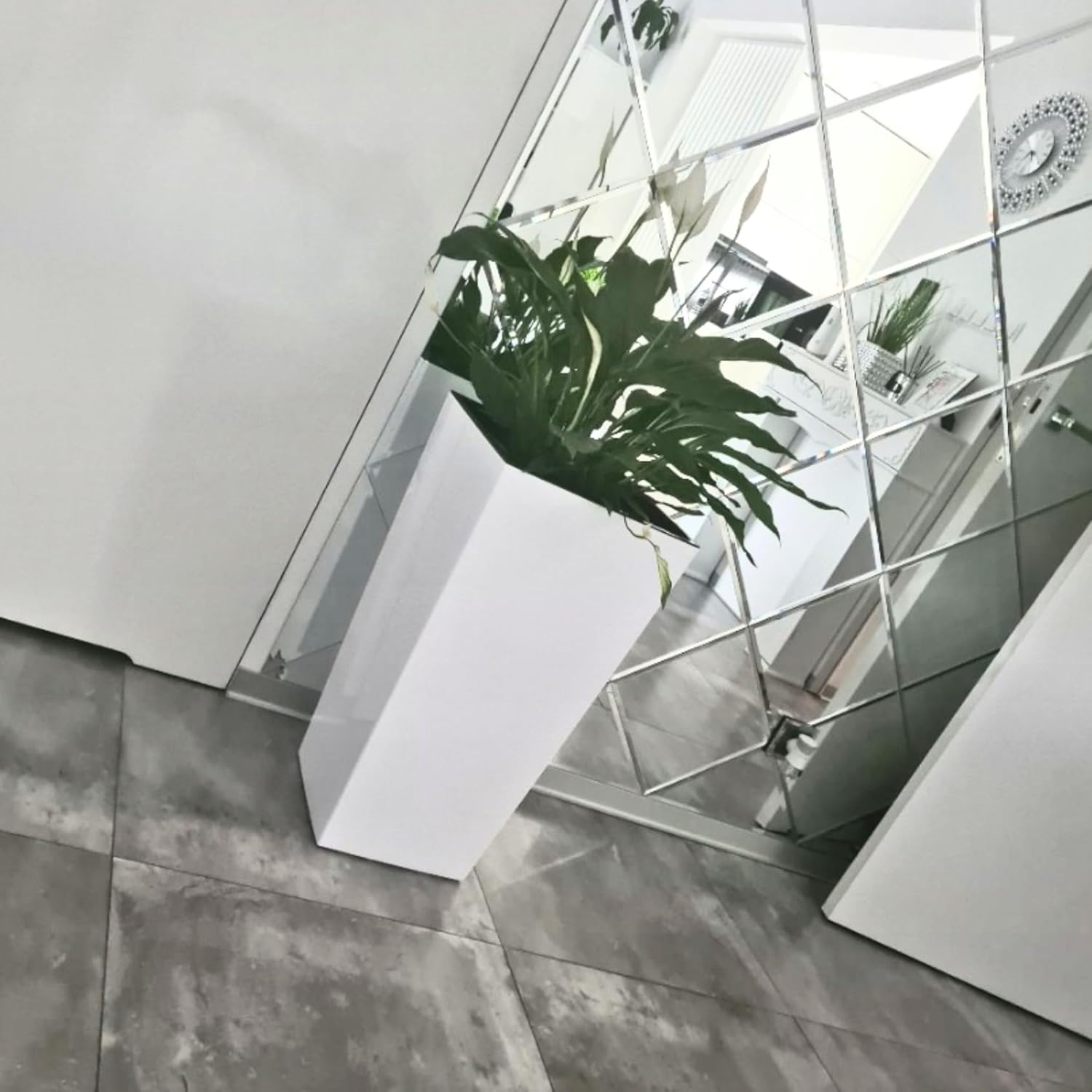 Tall White Planter 75cm Large Plant Pot Indoor Outdoor with Insert
