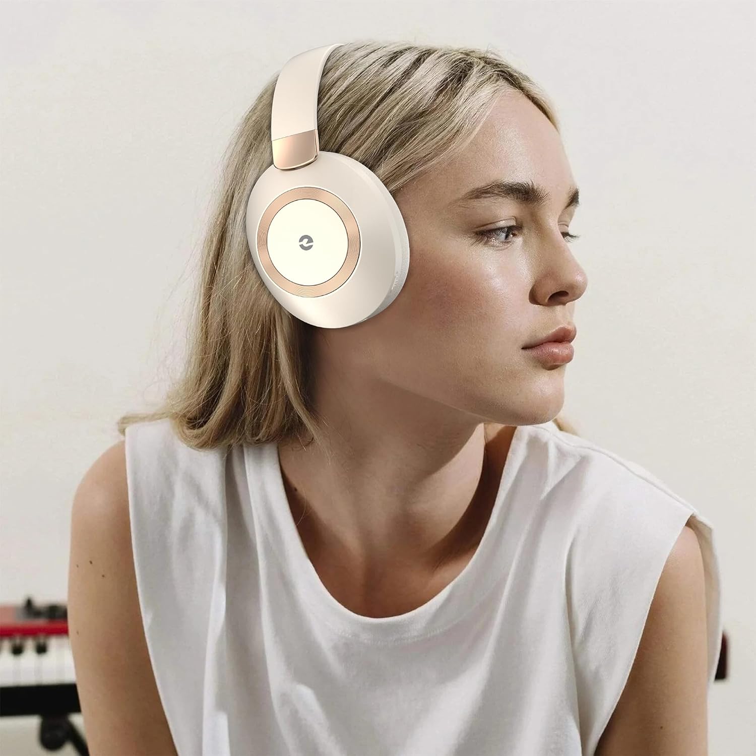 Wireless Noise Cancelling Over Ear Headphones 100Hr Battery White