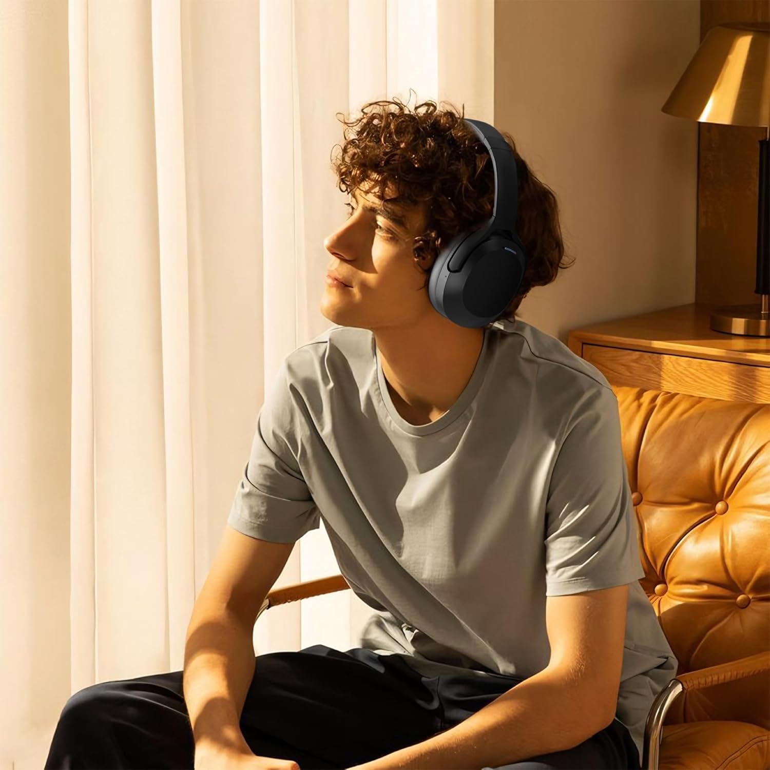 Wireless ANC Over Ear Headphones 120H Playtime Deep Bass Mic