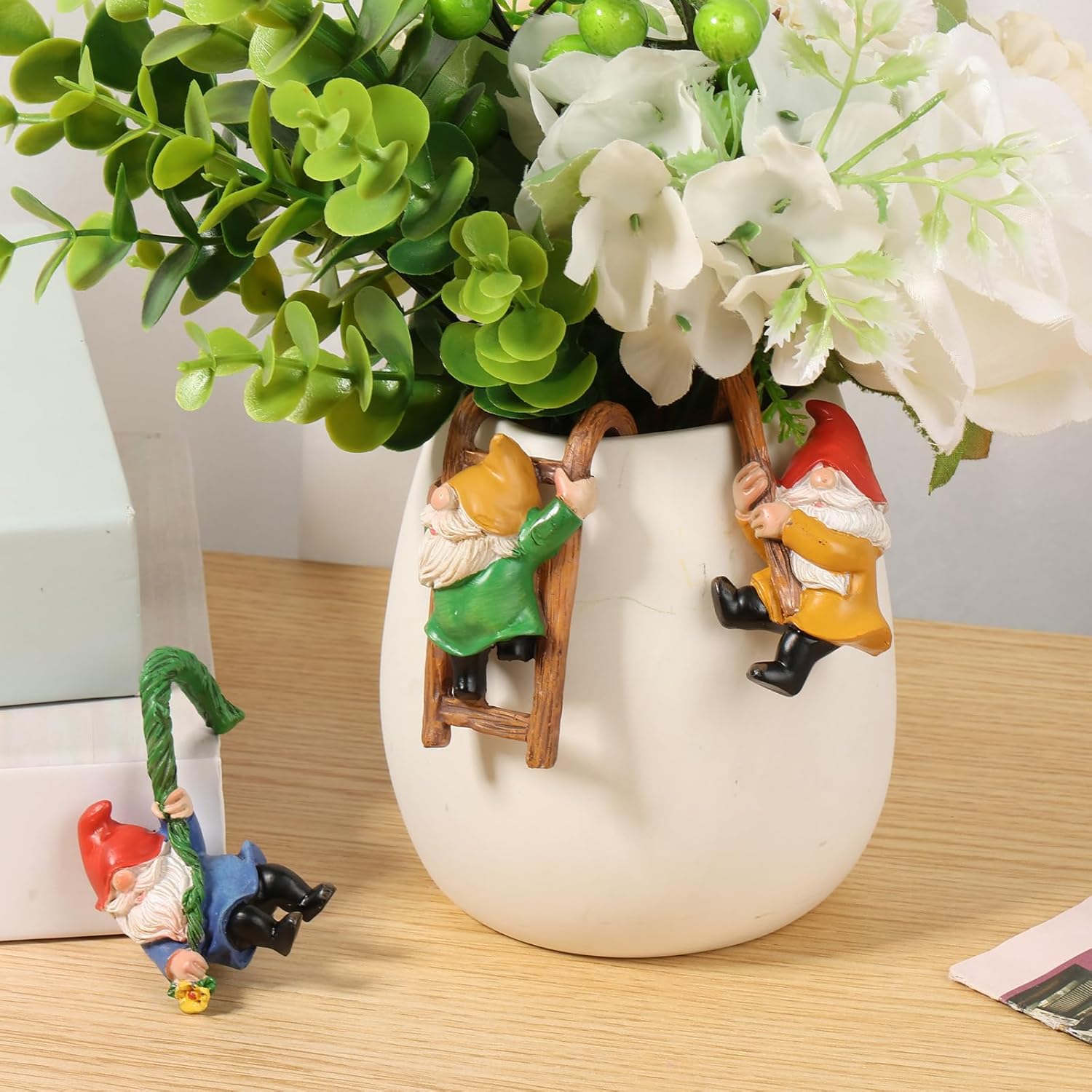 Mini Climbing Garden Gnome Set 3 Resin Flower Pot Hugger Decor