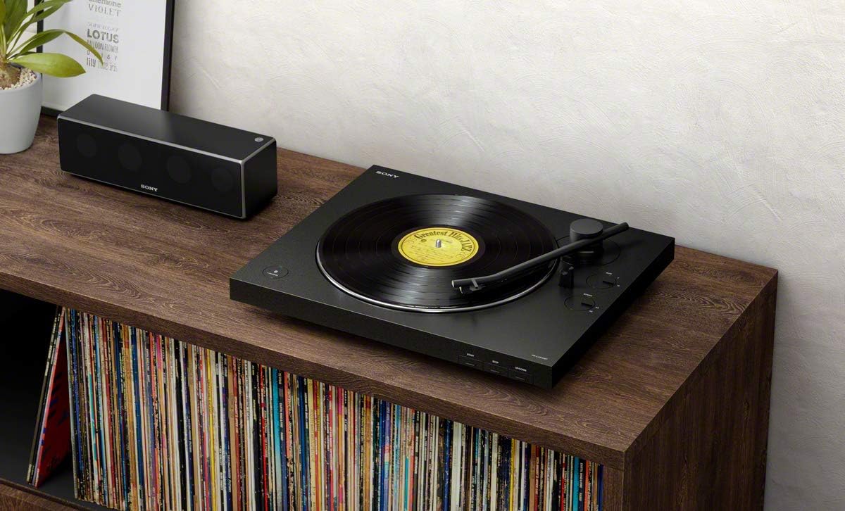 Bluetooth Vinyl Record Player Turntable 33/45RPM Built-in Preamp Black