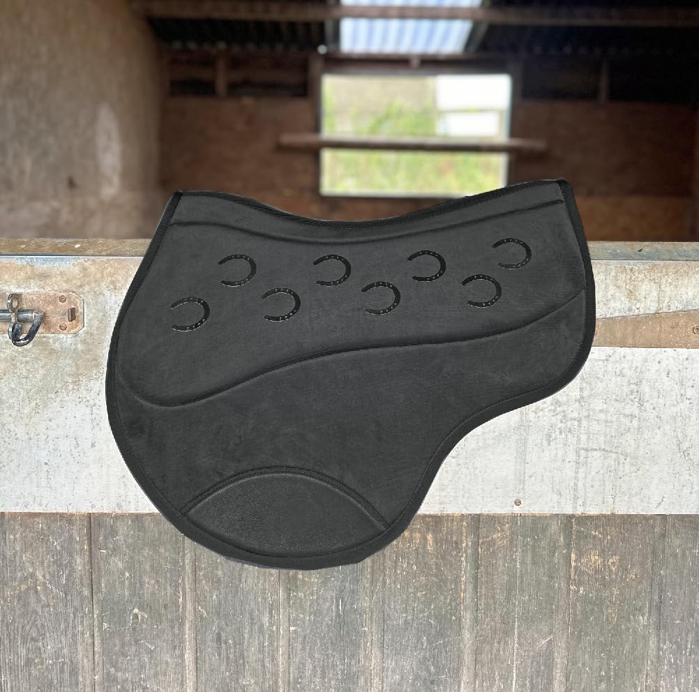 Tech Velvet Jump Saddle Pad Anti Slip Black