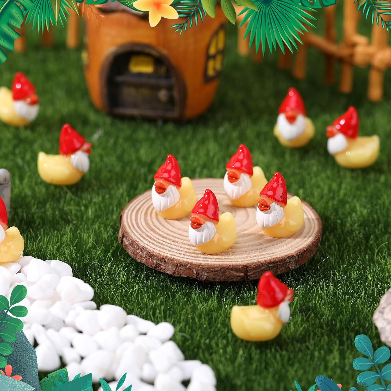 50PCS Mini Resin Gnome Figurines Fairy Garden Aquarium Decor