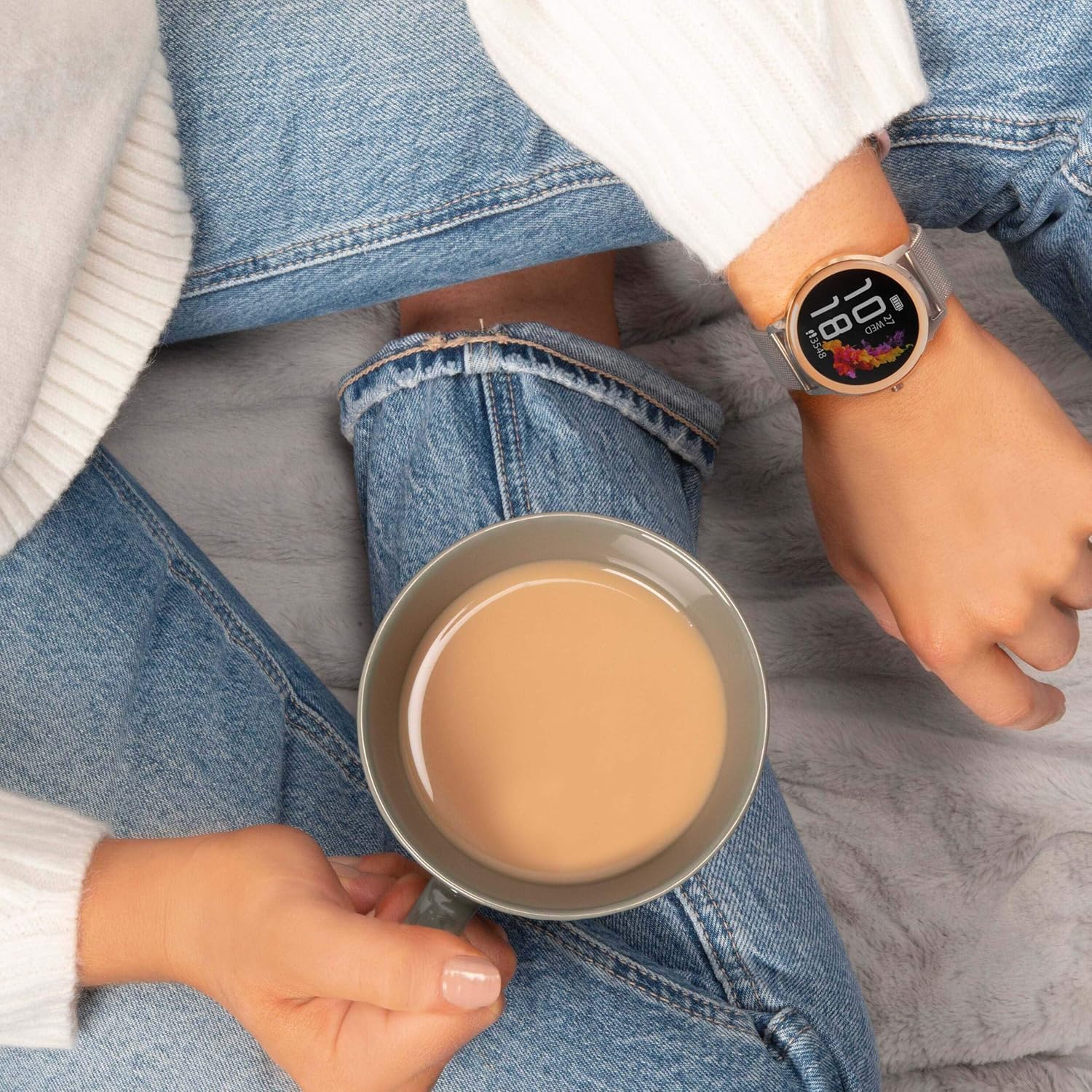 Womens 42mm Mesh Strap Smart Watch Silver